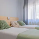 Ah Urban Lena Vut6048as Apartment *