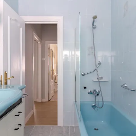 Ah Urban Lena Vut6048as Apartamento *
