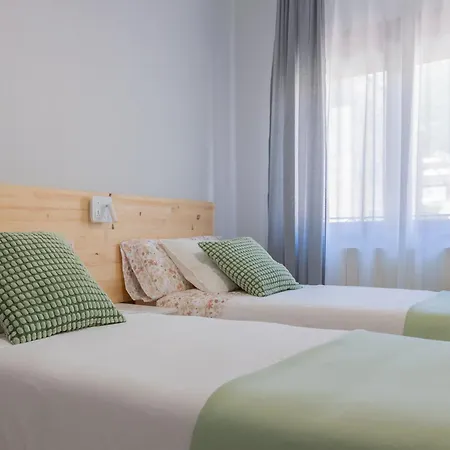 Ah Urban Lena Vut6048as Apartment *